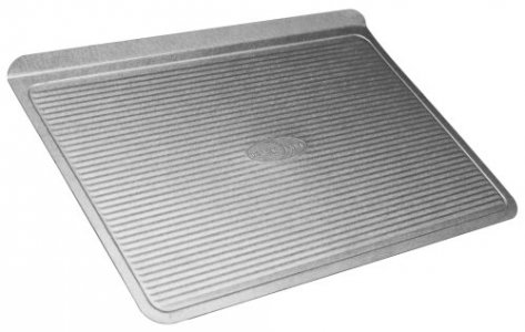  USA Pan Bakeware Jelly Roll Pan, Warp Resistant Nonstick Baking  Pan, Made in the USA from Aluminized Steel: Jelly Roll Pans: Home & Kitchen