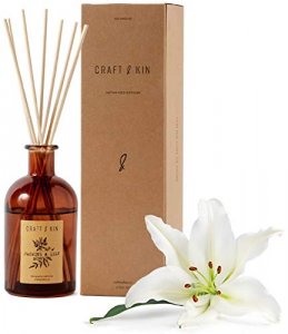 Reed Diffuser SticksJasmine & Lily Scent Set, All-Natural Essential Oil & Elegant Amber Glass Vase (5.75oz), Provides Constant Fragrance