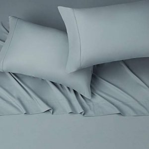 Amazon Basics Lightweight Super Soft Easy Care Microfiber Bed Sheet Set with 14