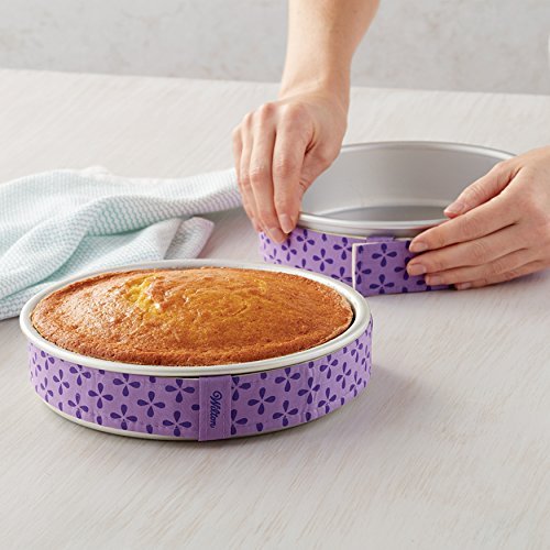 Cake Pan Set of 4, Round 3 Inches Even (6 to 12 Inches) by Fat Daddio's  Round