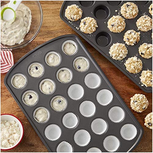 Wilton Muffin Top Pan Perfect Results Premium Non-Stick Bakeware, 12-Cup,  Steel