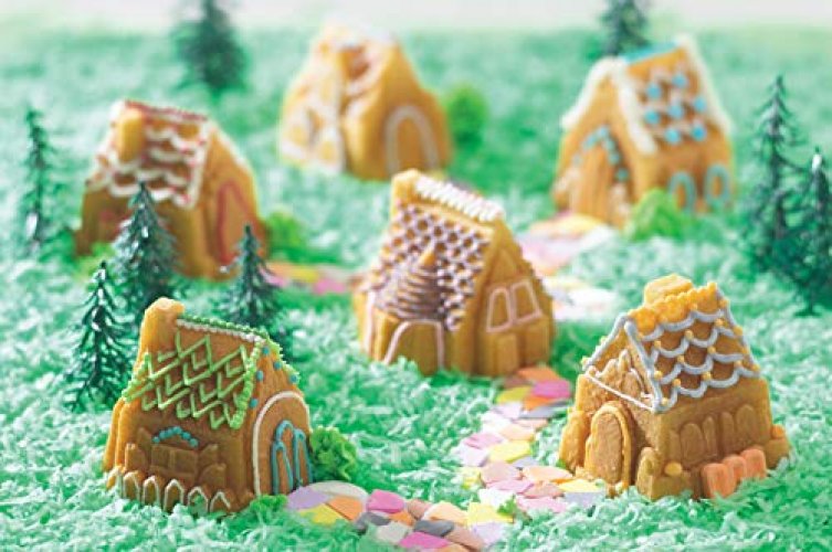  Nordic Ware Pine Forest Bundt Pan, Metallic & Cozy Village Gingerbread  House, 6 Cups, Silver: Home & Kitchen