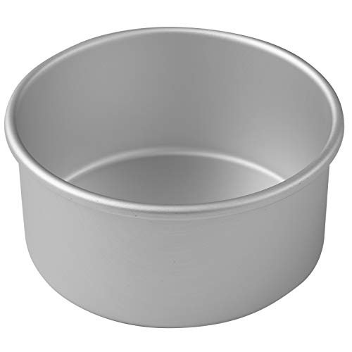 Wilton Recipe Right Fluted Tube Cake Pan, 9.75 Round