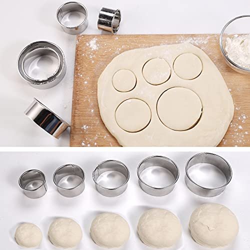 M JINGMEI 5 Pieces Circle Biscuit Cutter,Professional Stainless Steel Round  Cookies Mold Tool with Handle for Baking GIFT Package