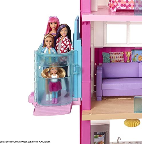 Barbie dreamhouse 2025 with dolls