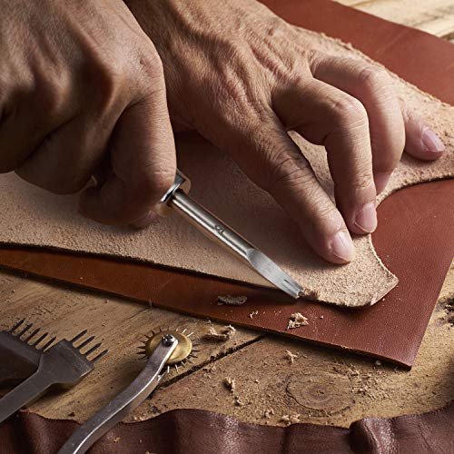 Leather Knife-Tool for Cutting Leather DIY Skiving Knife Leather Working  Tools Knife with Wooden Handle Leather Cutting Knife for ​Trimming & Edge  Skiving 50 mm – B.T.I ENGINEERS