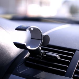 Koomus Air Vent Universal Smartphone Car Mount Holder Cradle