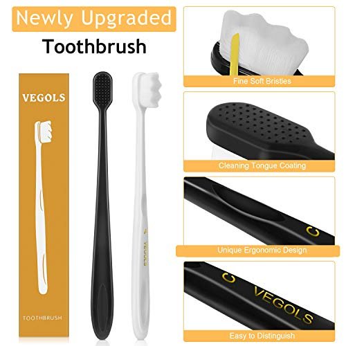 REACH Advanced Design Travel Kit with Toothbrush, Toothbrush Cap,  Toothpaste, and Flossers - Reach Toothbrush