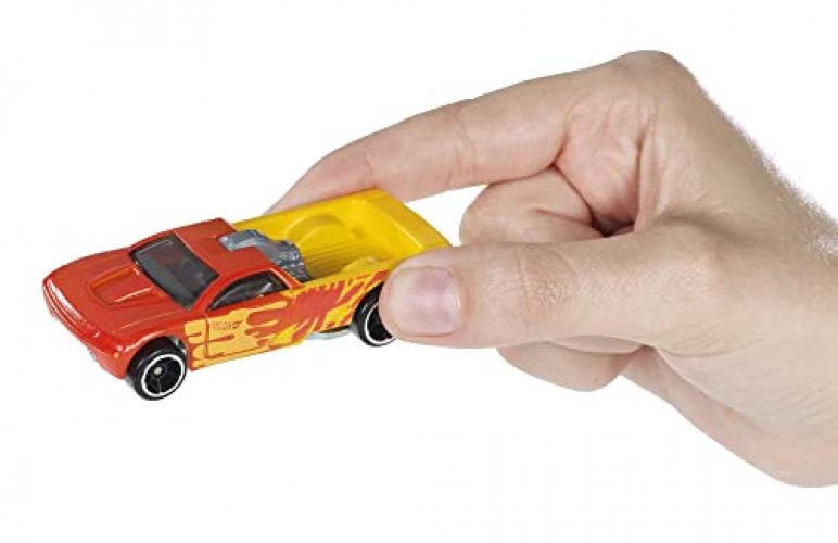 Hot Wheels Color Shifters 1:64 Scale Toy Car, Transforms Color in Water  (Styles May Vary) - Yahoo Shopping