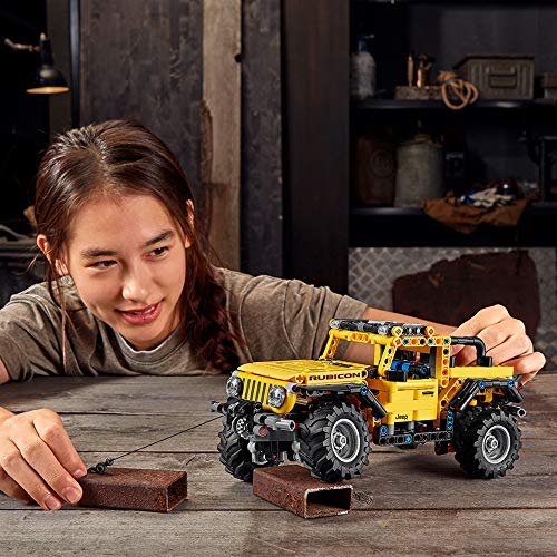 Lego Technic Jeep Wrangler 4X4 Toy Car 42122 Model Building Kit