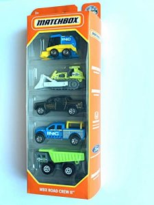 Hot Wheels Color Shifters Toy Car In 1:64 Scale, Repeat Color Change In Icy  Cold Or Very Warm Water (Styles May Vary) - Imported Products from USA -  iBhejo