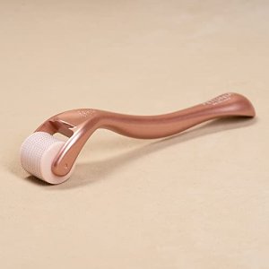 Rose Gold Derma Roller 0.25mm 540 Stainless Steel Needles Microdermabrasion Instrument For Face Includes Free Storage