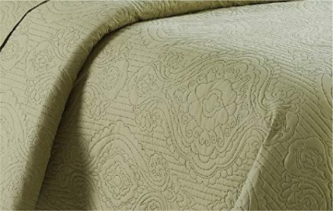 Better Home Style 3 Piece Luxury Ultrasonic Embossed Floral Design Solid Color Quilt Coverlet Bedspread Oversized Bed Cover Set # Mimi (Sage Green, K