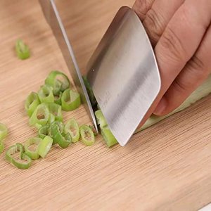 GEMOX Stainless Steel Finger Guard for Slicing - Cutting Protector to Avoid Accidents when Chopping and Kitchen Safe Chop Cut Tool