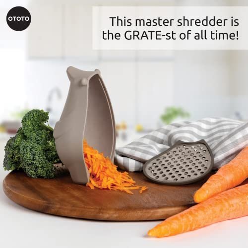 SMALL Stainless Steel Box Cheese Carrot Food Grater Shredder Hand Held easy  GRIP