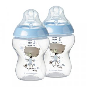 Lansinoh Glass Baby Bottles for Breastfeeding Babies, 8 Ounces, 4 Count,  Includes 4 Medium Flow Nipples (Size 3M)