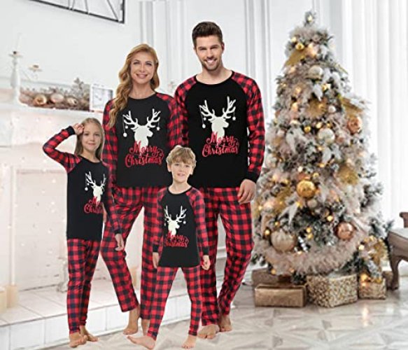 YIJIU Family Matching Christmas Pajamas for Adult Glow in the Dark Deer  Sleepwear Men Women 2 Pieces PJs Set,Black Deer,Men-XXXL - Imported  Products from USA - iBhejo