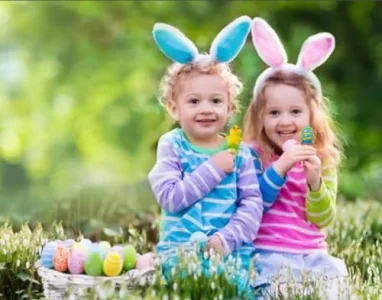 Easter Candy 3D Ring Pops - 18 Individually Wrapped Suckers Bulk Variety Pack - Candy For Easter Baskets - Egg Hunts