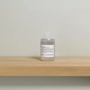 Davines Volu Shampoo | Volume Shampoo For Fine, Thin Hair Types | Gentle Everyday Volumizing | 8.45 Fl Oz (Pack Of 1)