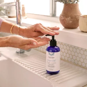 cuccio SOMATOLOGY - Calm and Clean Epsom Salt Hand and Body Wash - Hydrating - Moisturizing - Re-energizing - Detoxifing the Skin with Epsom Salt, La