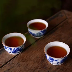 Woonsoon Chinese Handmade Kungfu Tea Cup 60 ml,Bone China Blue and White Tea Cups Set of 3,Ceramic Tea Mugs Without Handles,Best Gift