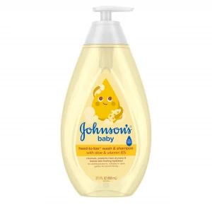 Johnson's Baby Head-To-Toe Baby Wash & Shampoo + Aloe & Vitamin B5, 2-in-1 Bath Wash Gently Cleanses Newborn's Delicate Skin & Hair, Hypoallergenic, 