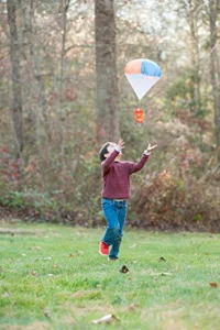 Djubi Parashoot, Best Gifts for Kids and 8 & Up - Slingshot Flying Parachute Outdoor Beach, Lawn, & Tailgating Family Game - Toys Gifts for 8 9 10 11