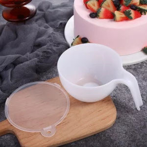 Pokinge Classic Plastic Mixing Bowls with Handle And Lid, Cream Coloring Mixing Bowl Icing Mixing Circular Distribution Bowl Baking Tool