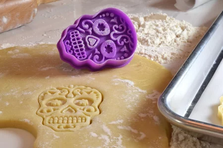 R&M Day of the Dead Sugar Skull Pastry & Cookie Stamper Purple 3