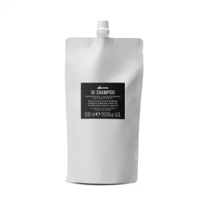 Davines OI Shampoo, Milky-Smooth Hydrating Cleanser for All Hair Types - Daily Antioxidant Treatment with Roucou Oil for Extraordinary Shine, Softnes
