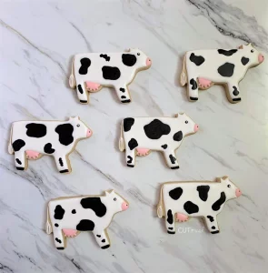 Ann Clark Cow Cookie Cutter Large, 4